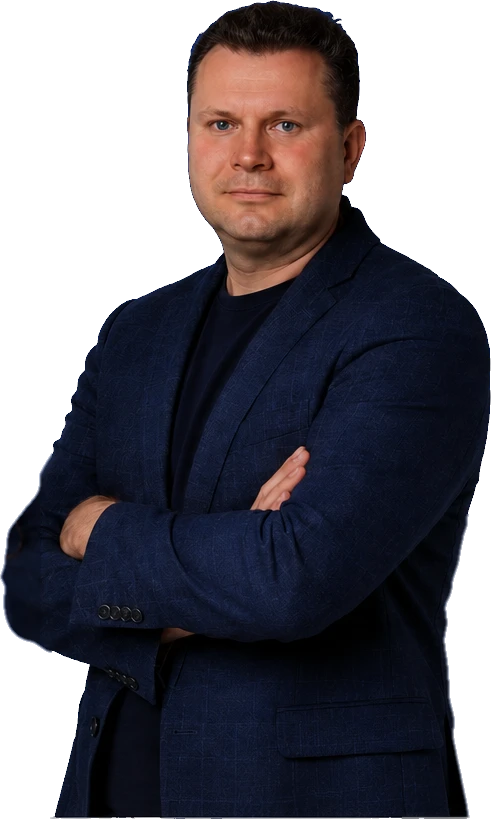 Максим Волков